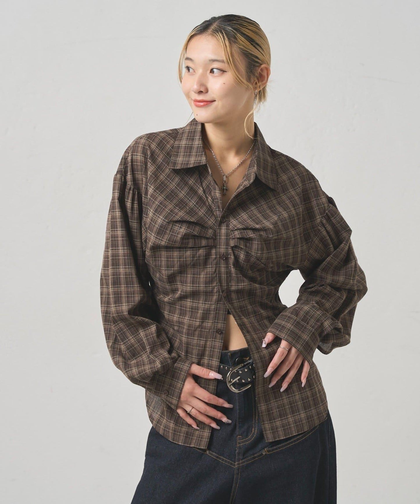 【WHO'S WHO gallery】泡泡袖褶皺襯衫