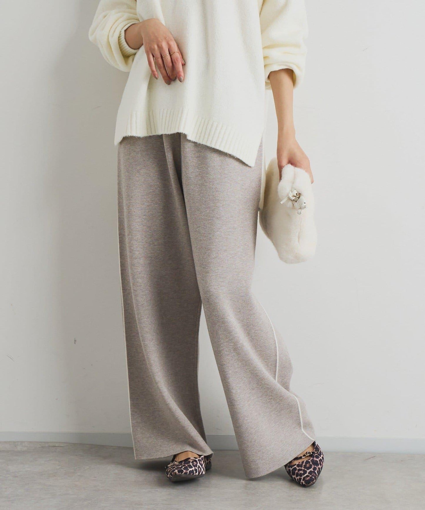 舒適穿著感側邊條紋針織褲