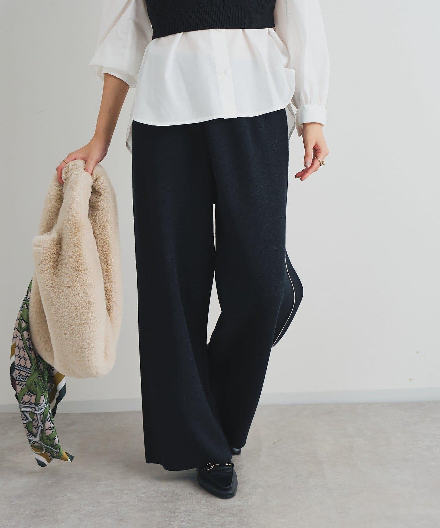 舒適穿著感側邊條紋針織褲