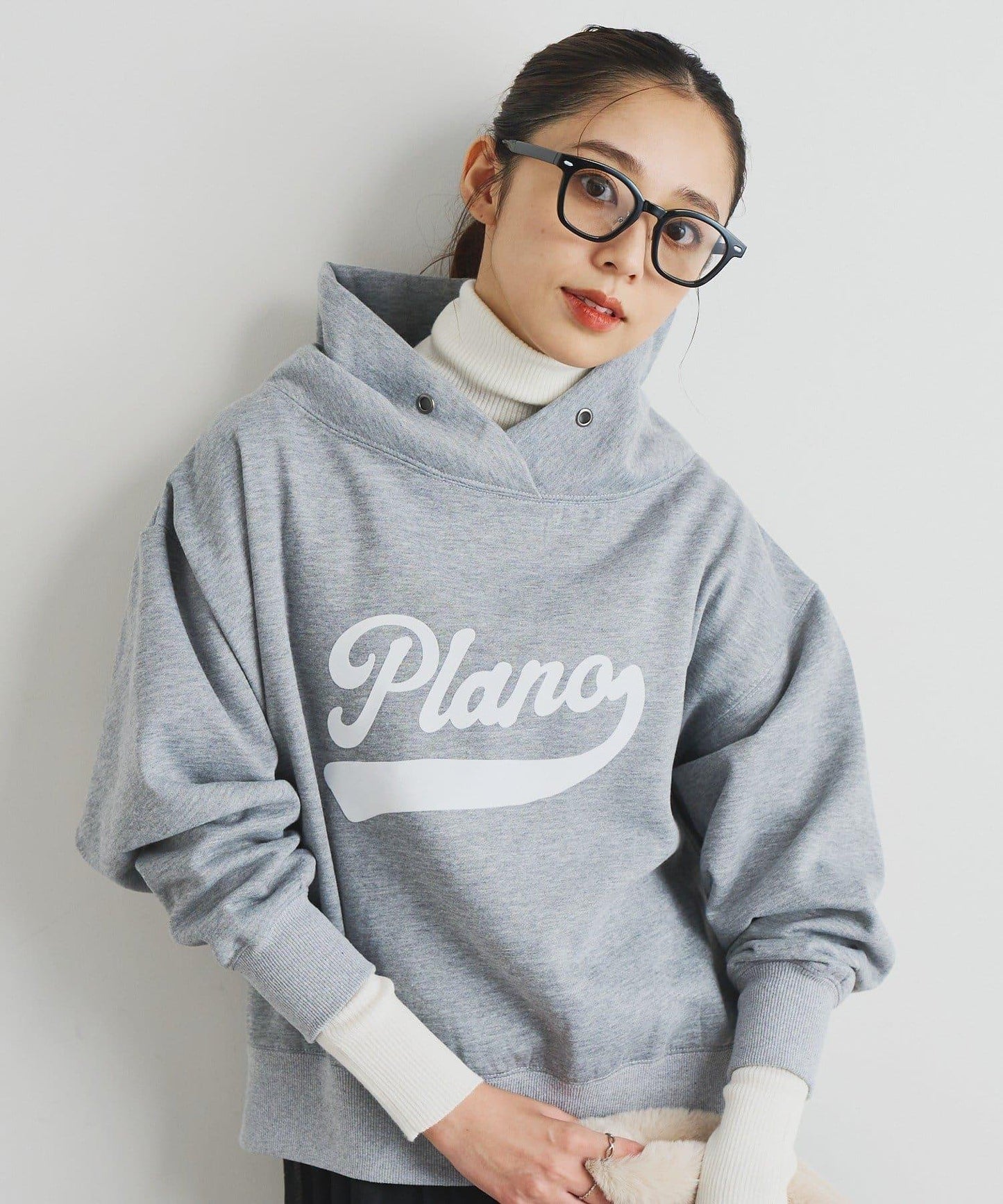 大人休閒風格內襯毛圈布標誌設計圓領套頭衫