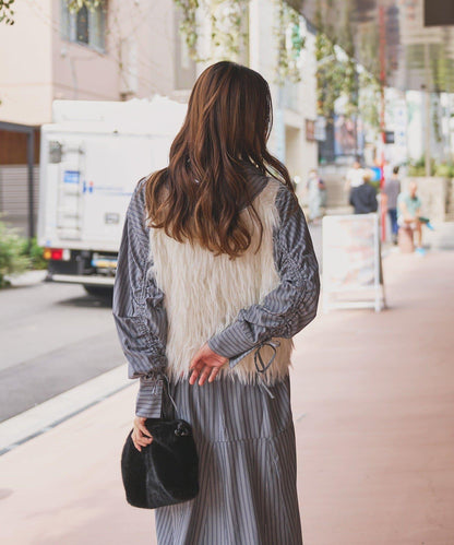 大人女性感羽毛針織背心