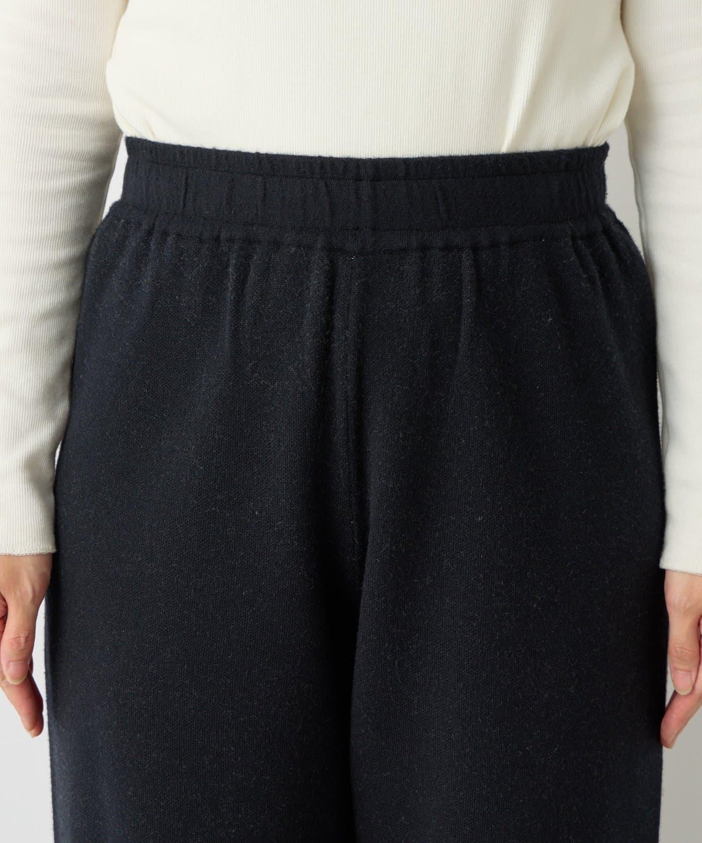 舒適穿著感側邊條紋針織褲