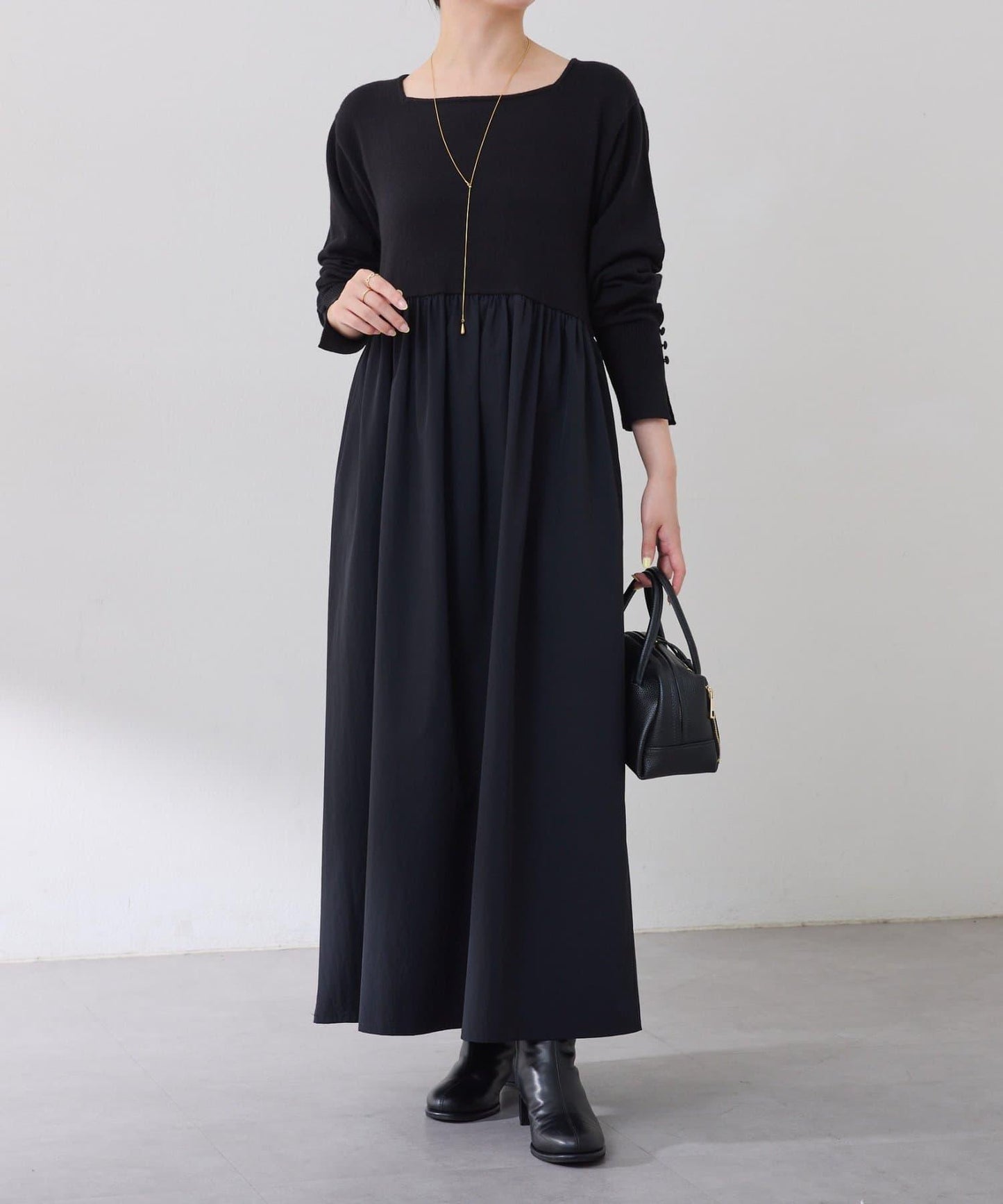 針織拼接喇叭連衣裙