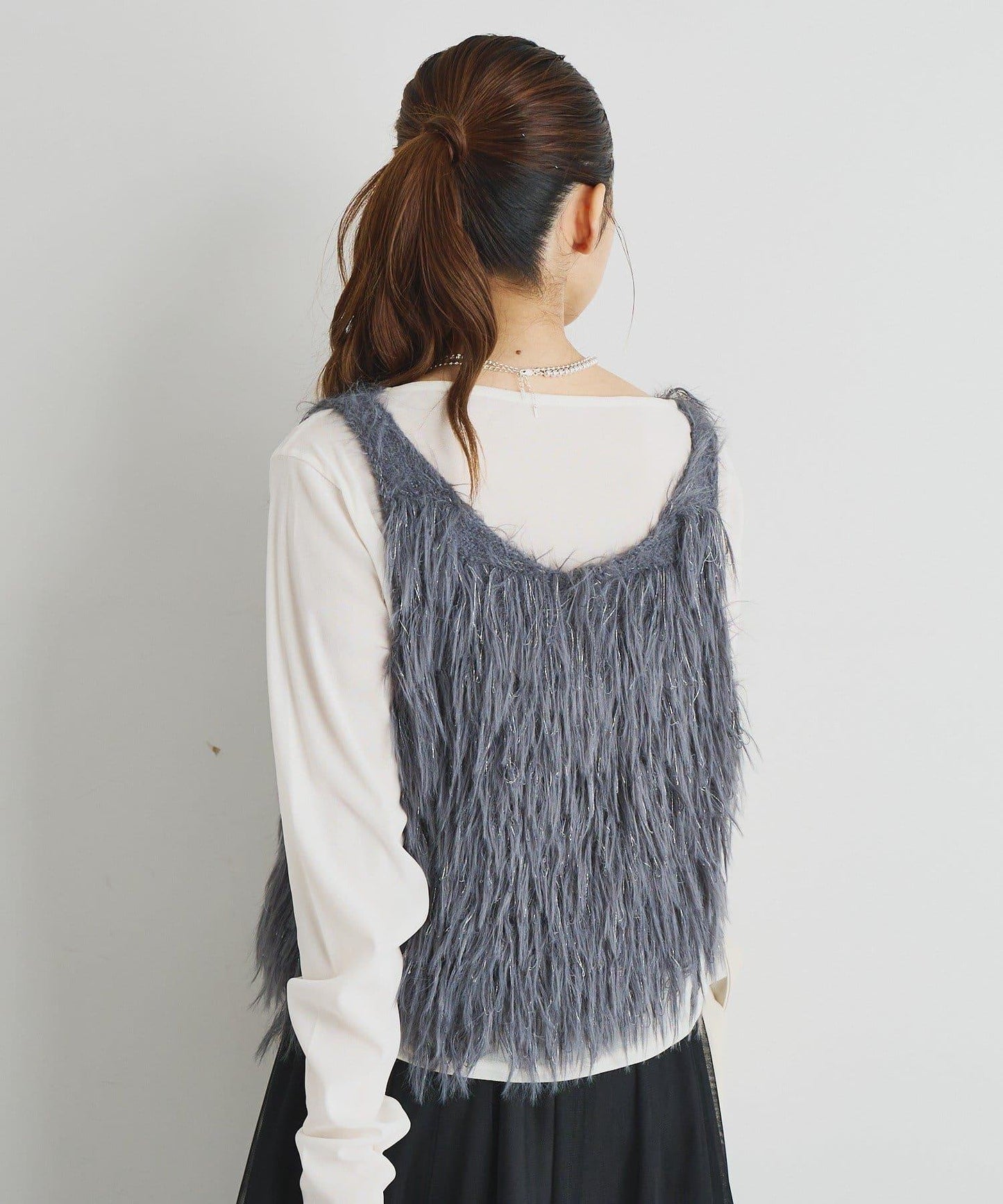 大人女性感羽毛針織背心