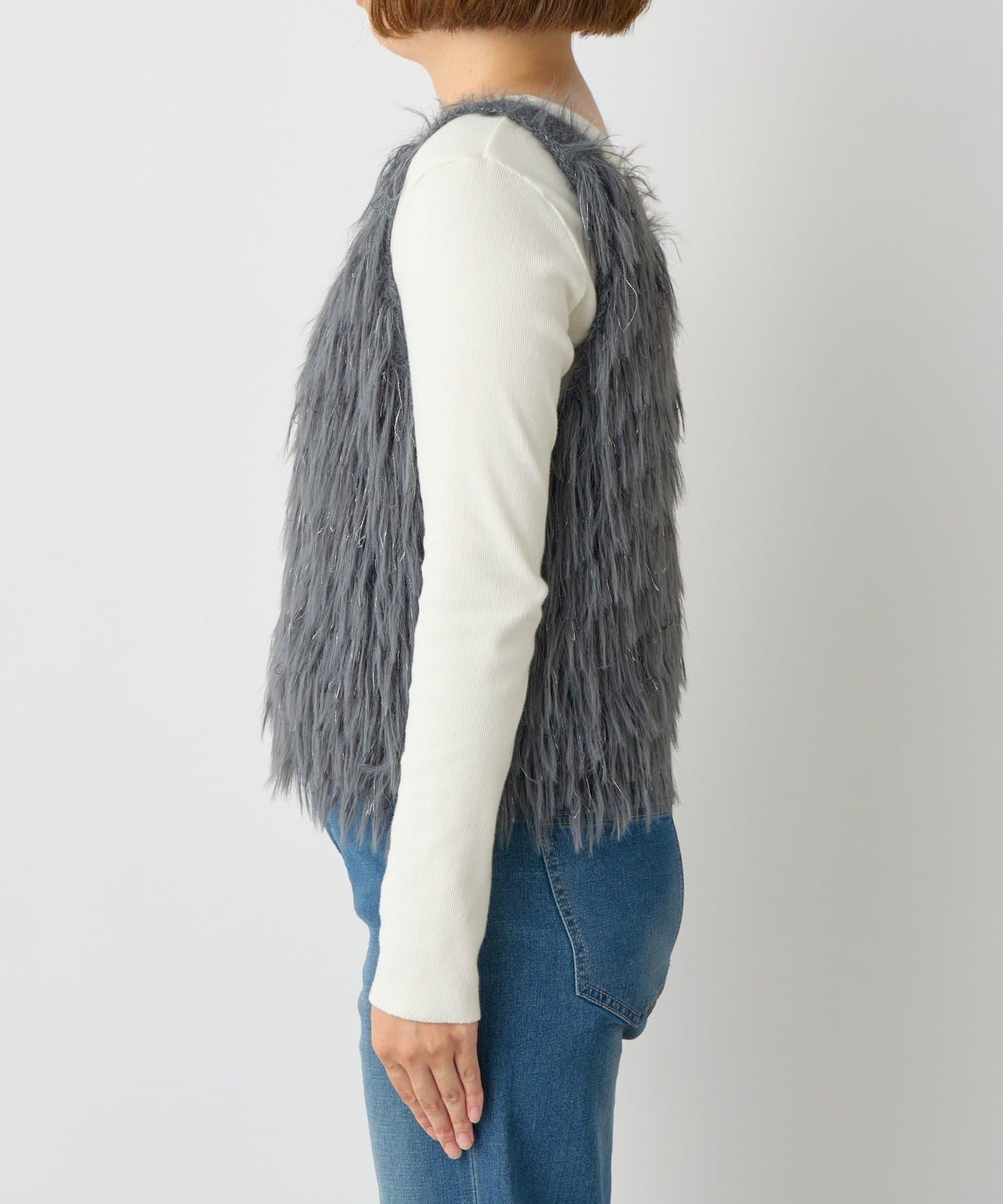 大人女性感羽毛針織背心