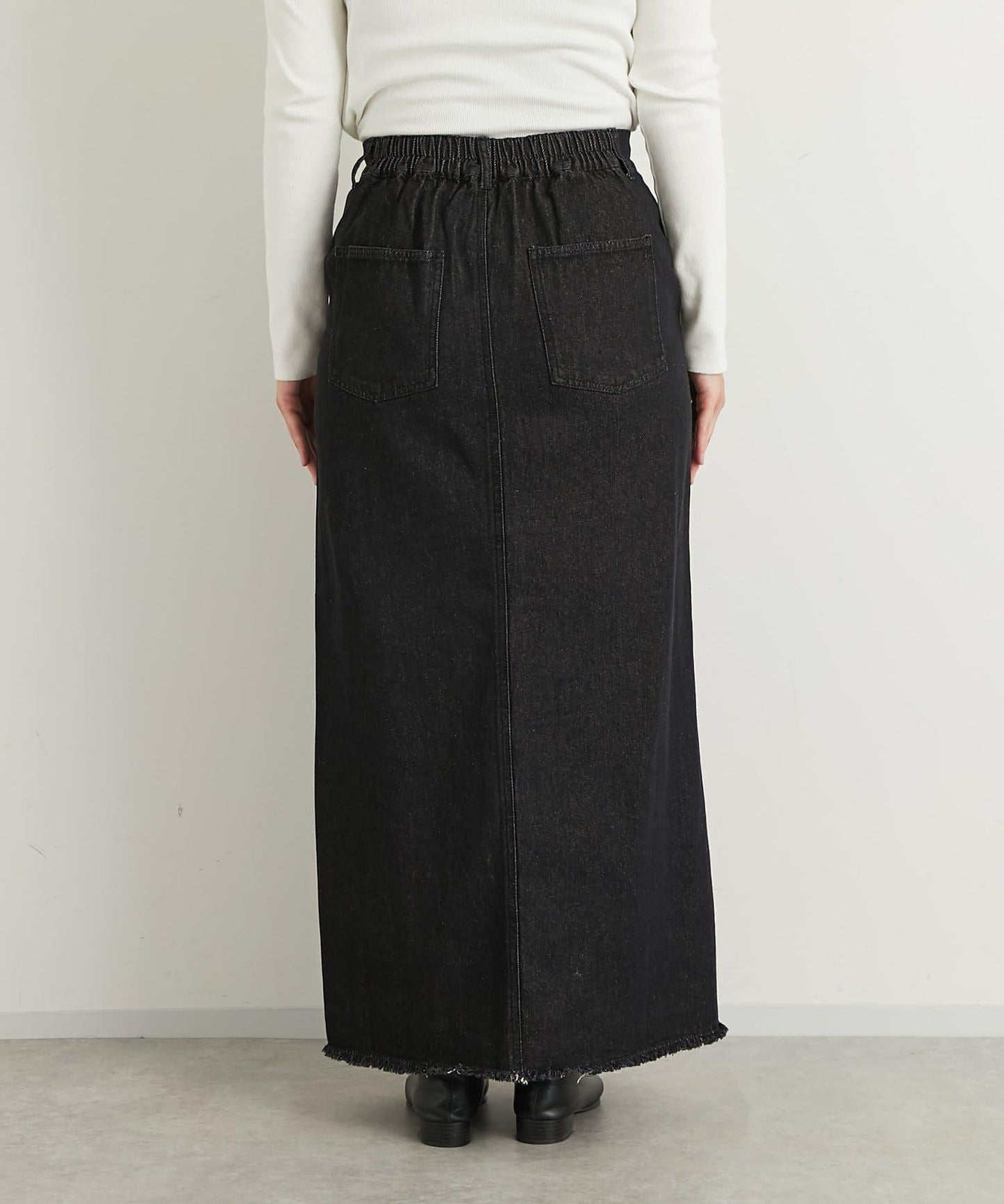 下襬流蘇牛仔半身裙