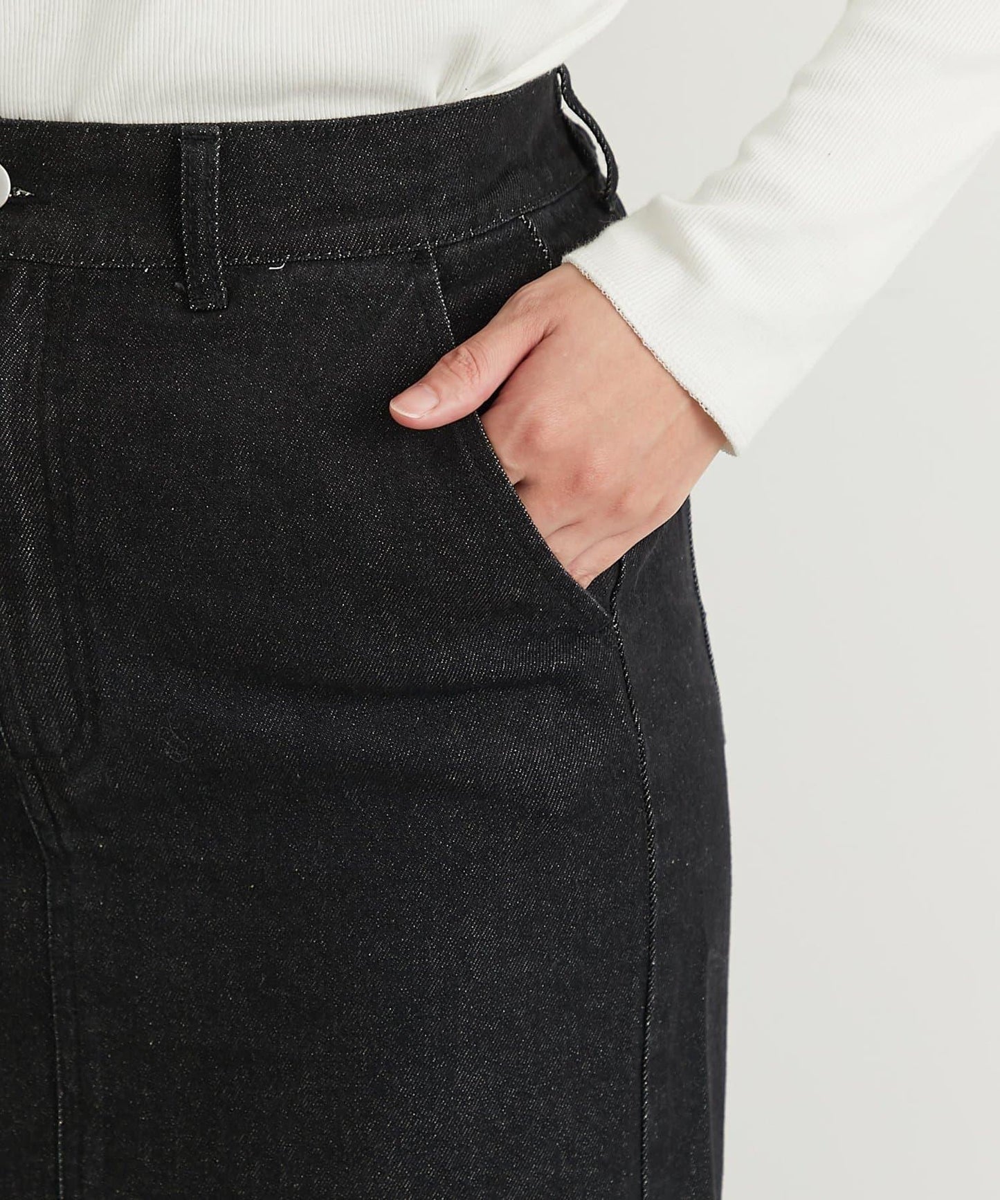 下襬流蘇牛仔半身裙