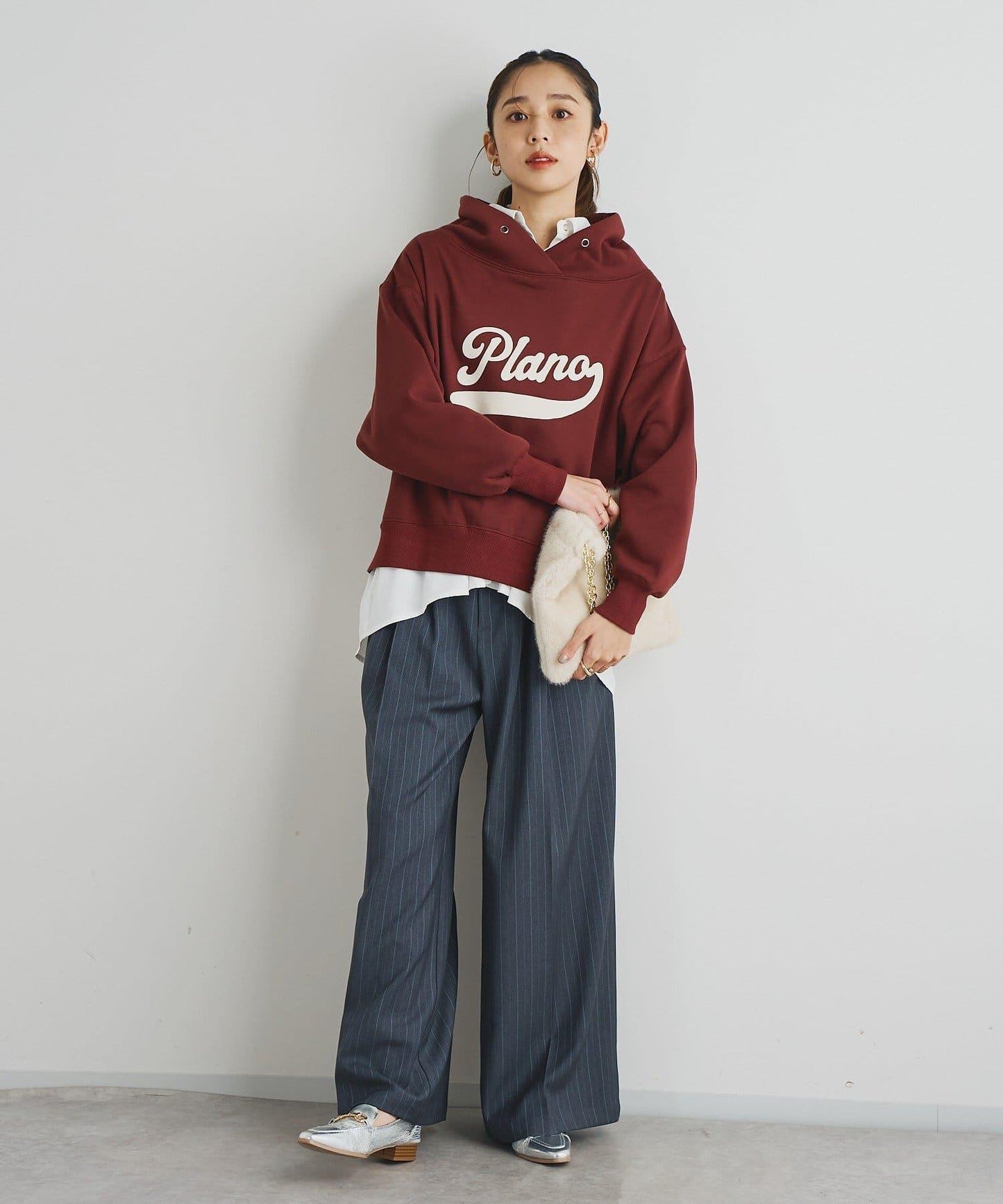 大人休閒風格內襯毛圈布標誌設計圓領套頭衫