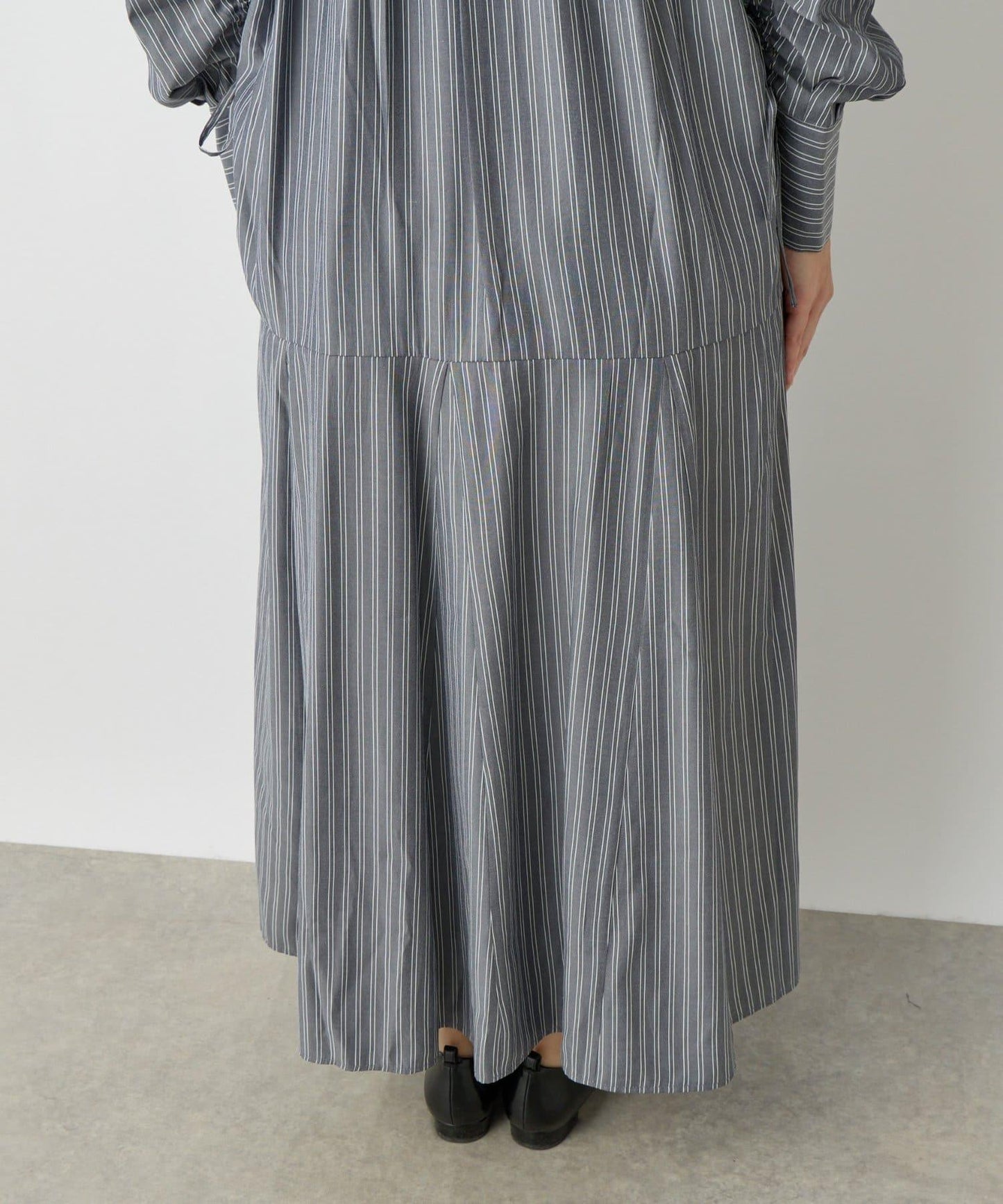 主打款條紋美人魚襯衫連衣裙