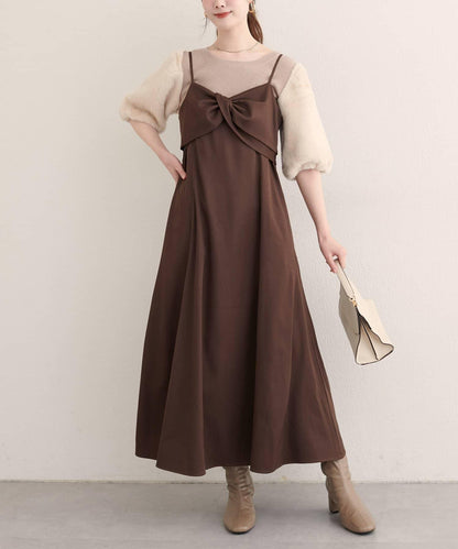 〈osono〉扭結蝴蝶結吊帶連衣裙