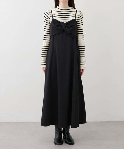 〈osono〉扭結蝴蝶結吊帶連衣裙