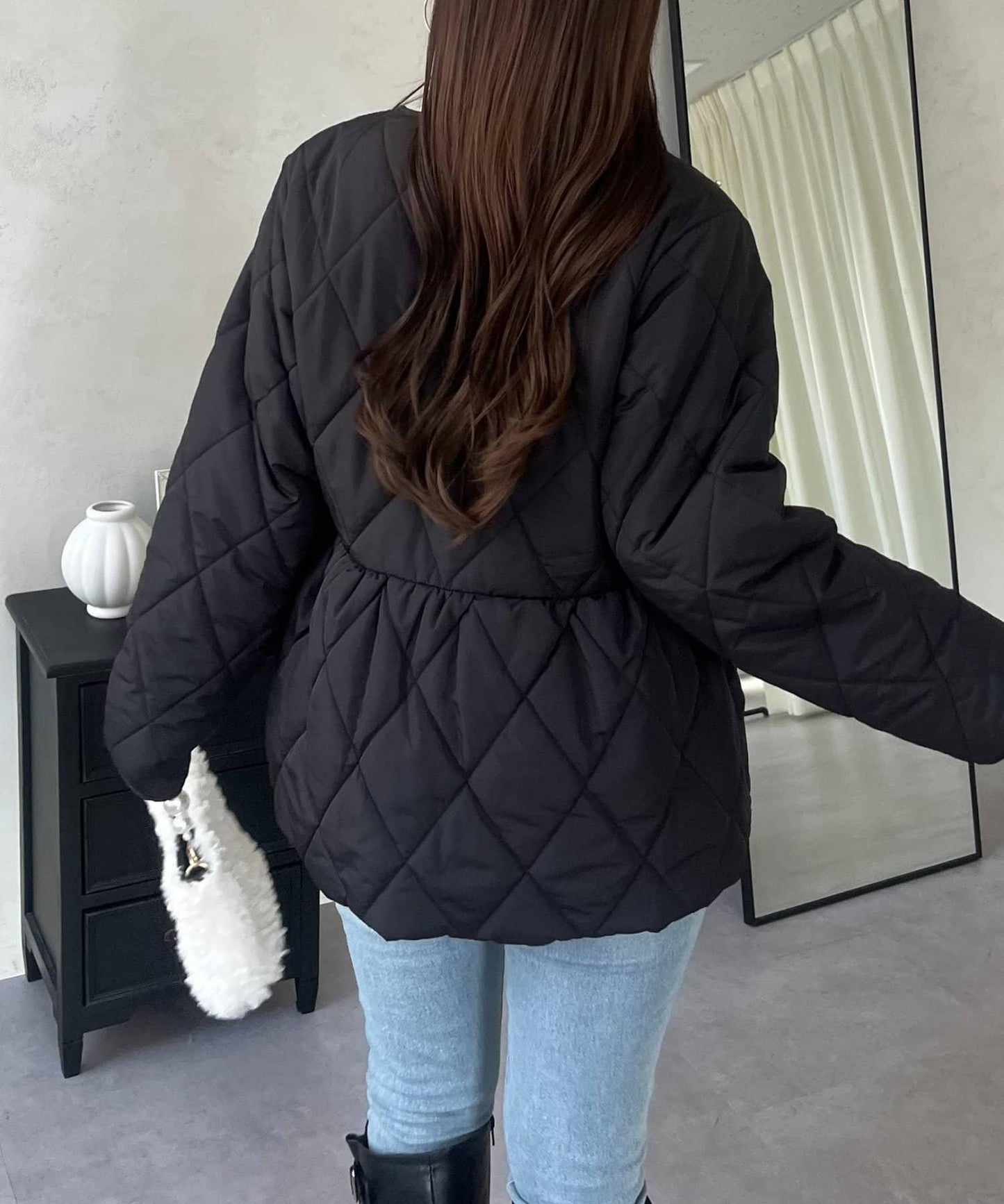 絎縫珍珠荷葉邊短外套