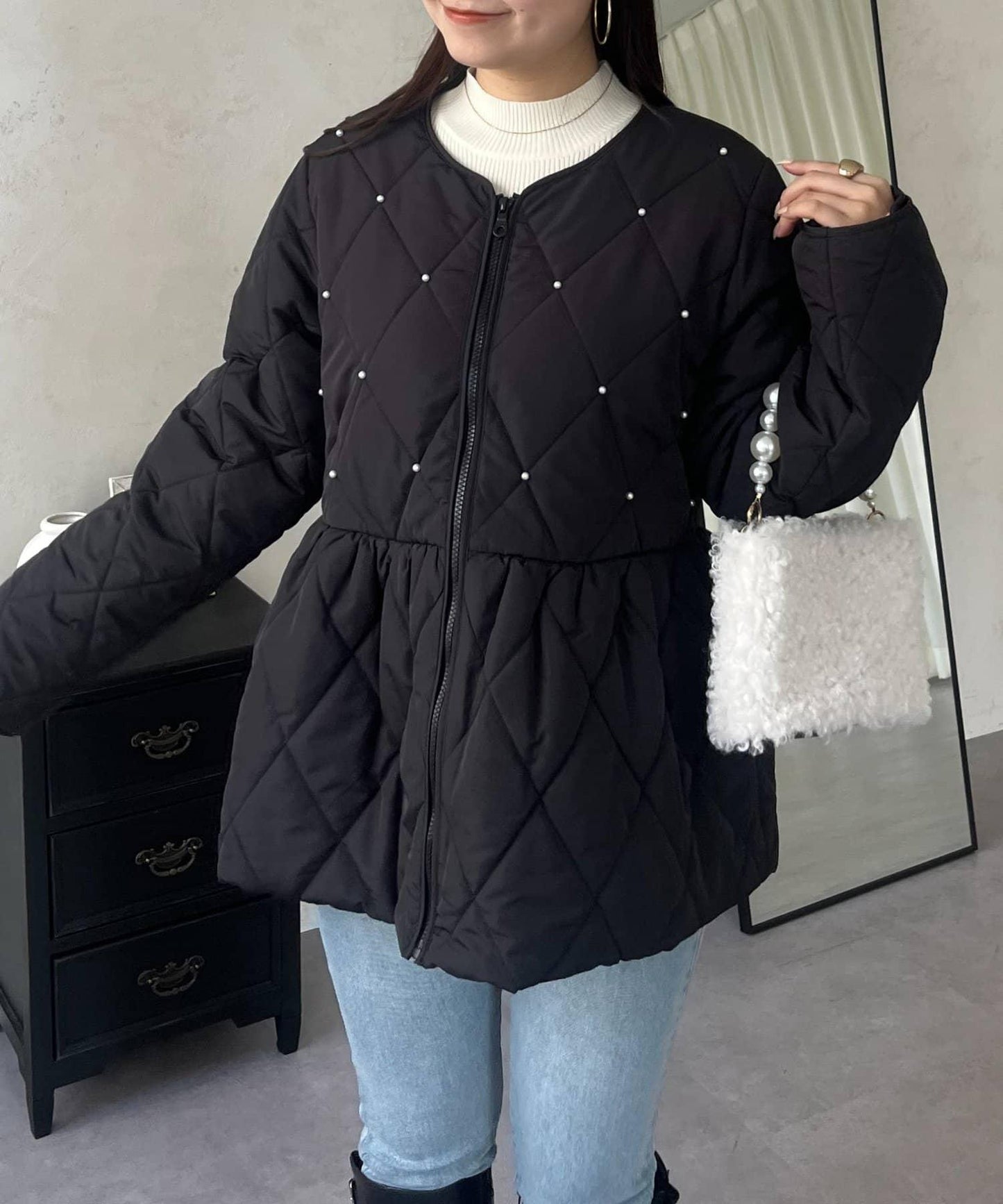 絎縫珍珠荷葉邊短外套