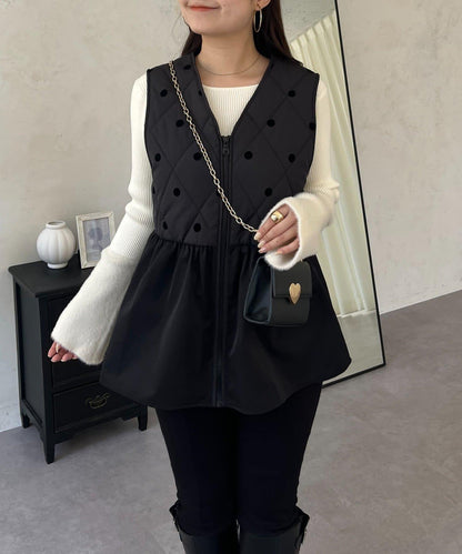 植絨波點絎縫荷葉邊背心