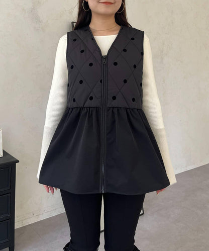 植絨波點絎縫荷葉邊背心