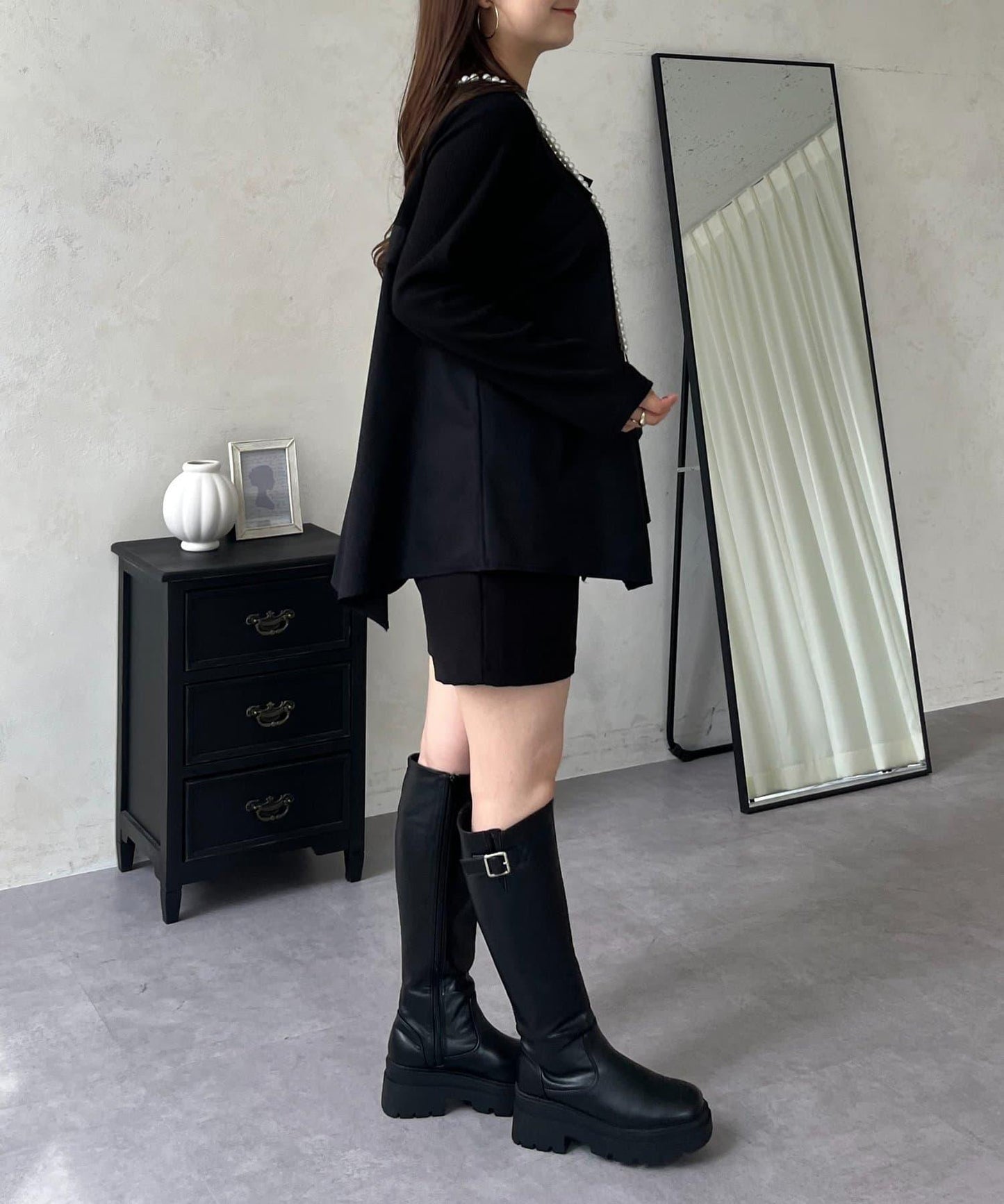 不規則下襬荷葉邊拼接A字羅紋長袖T恤