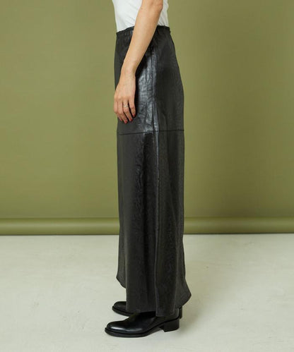 重磅緞面半身裙