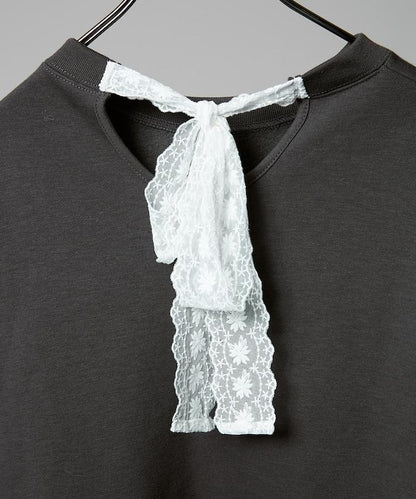 蕾絲蝴蝶結衛衣