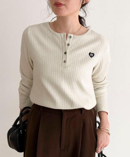 愛心刺繡亨利領羅紋套頭衫