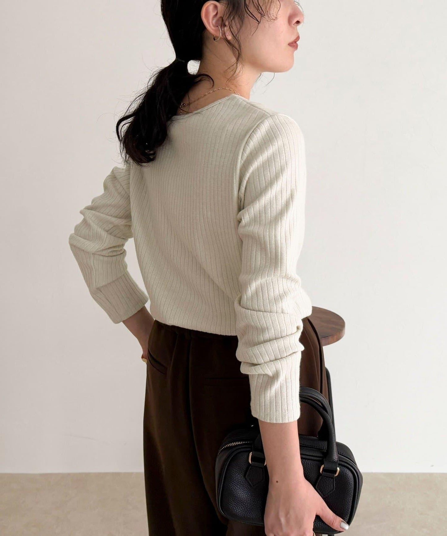 愛心刺繡亨利領羅紋套頭衫