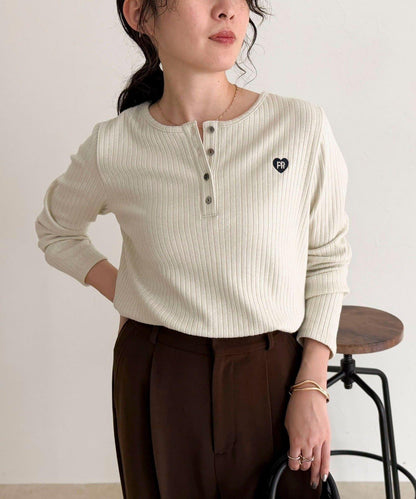 愛心刺繡亨利領羅紋套頭衫