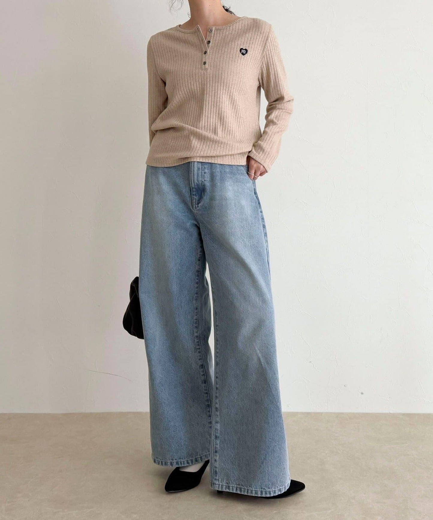 愛心刺繡亨利領羅紋套頭衫