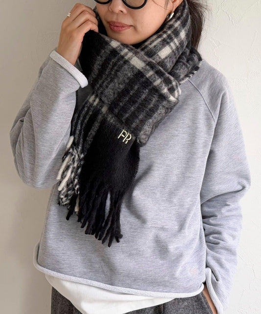 輕盈粗花呢格紋圍巾45