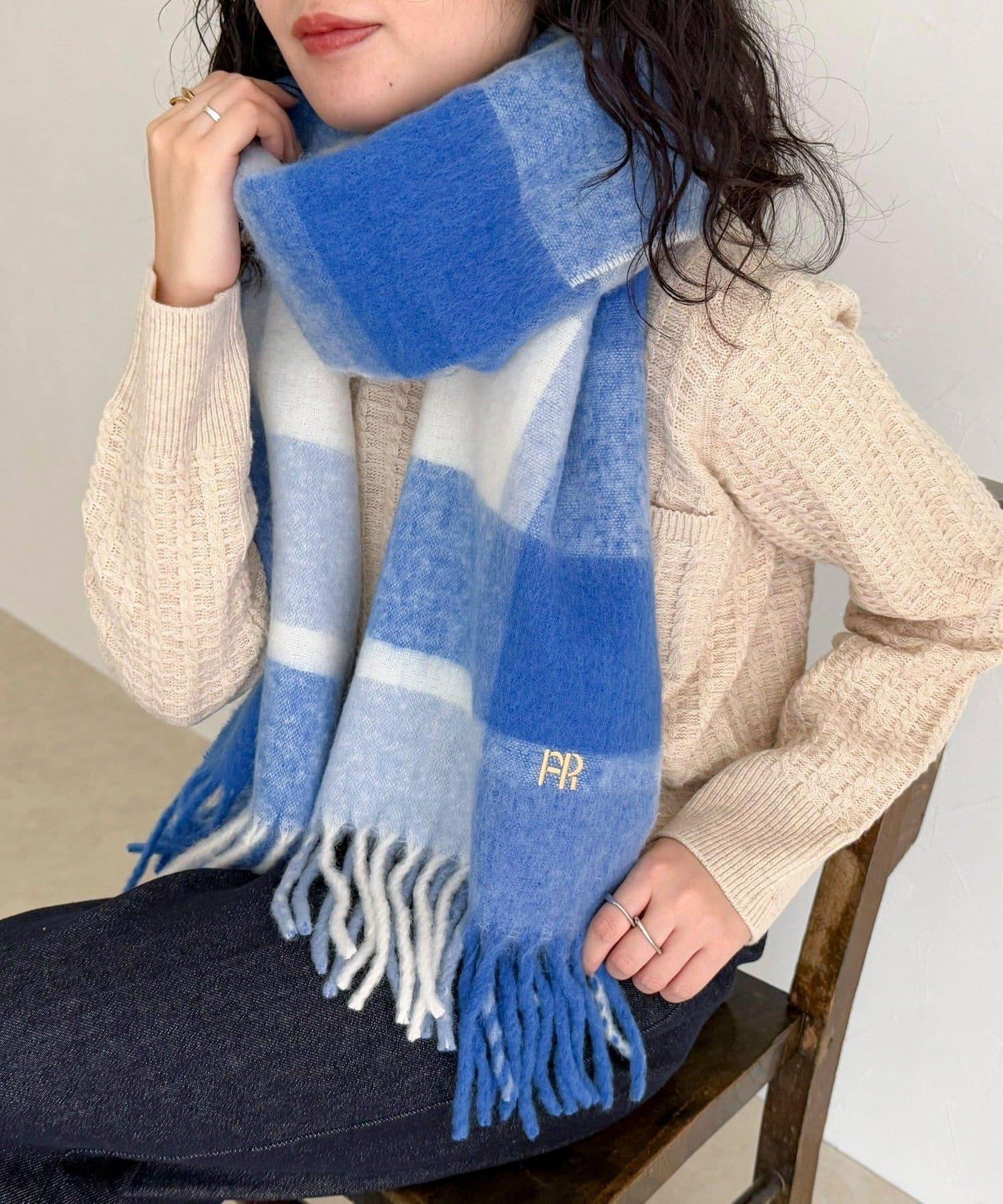 輕盈粗花呢格紋圍巾45