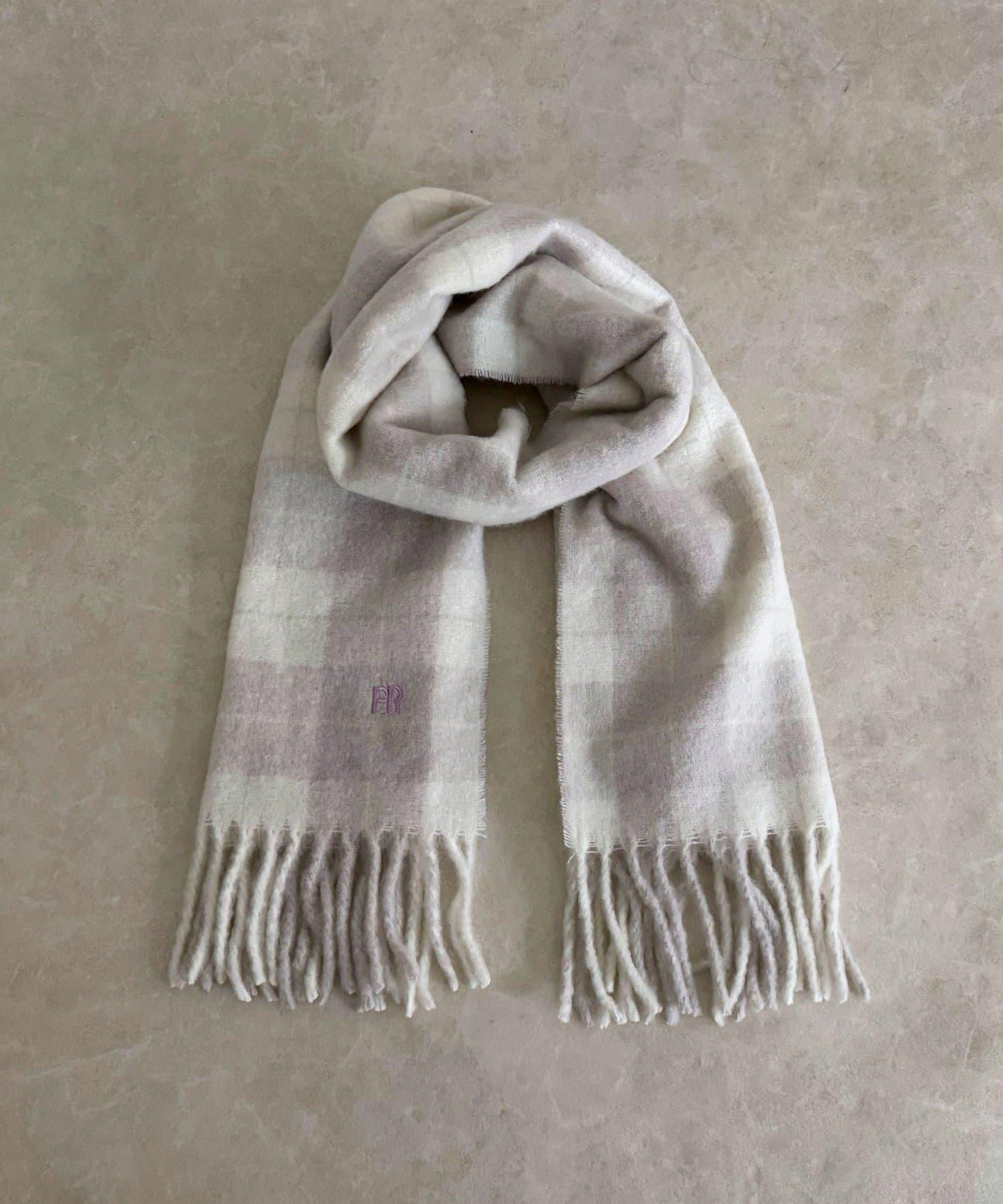 輕盈粗花呢格紋圍巾45