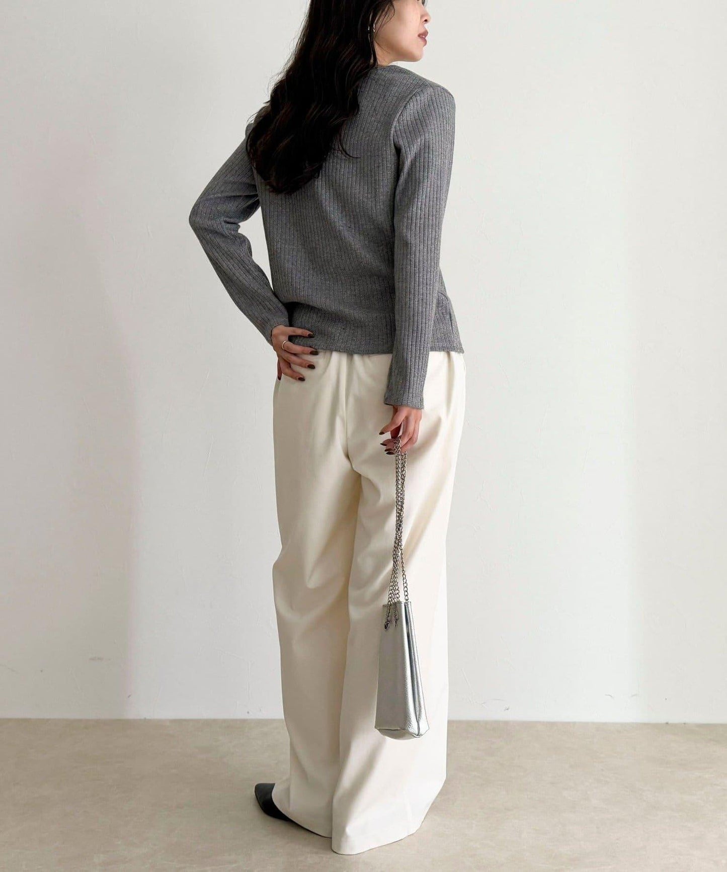 愛心刺繡亨利領羅紋套頭衫