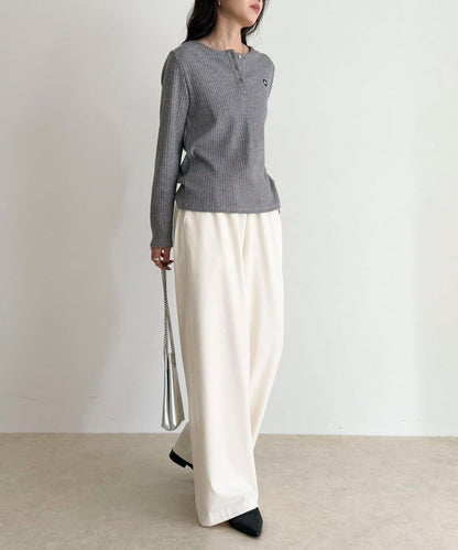 愛心刺繡亨利領羅紋套頭衫