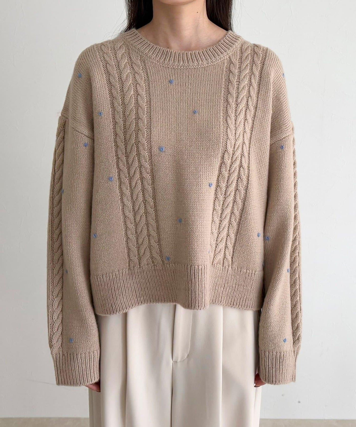 愛心刺繡圖案針織套頭衫