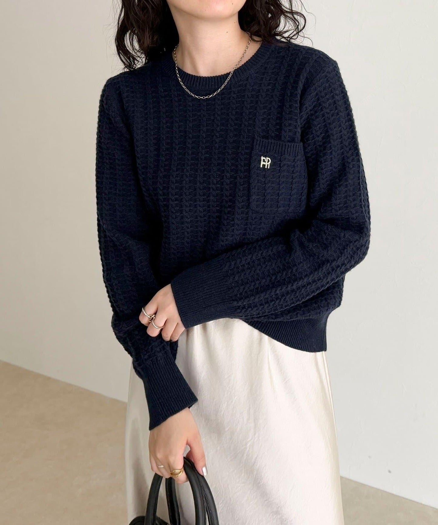 FR刺繡麻花紋小口袋針織套頭衫