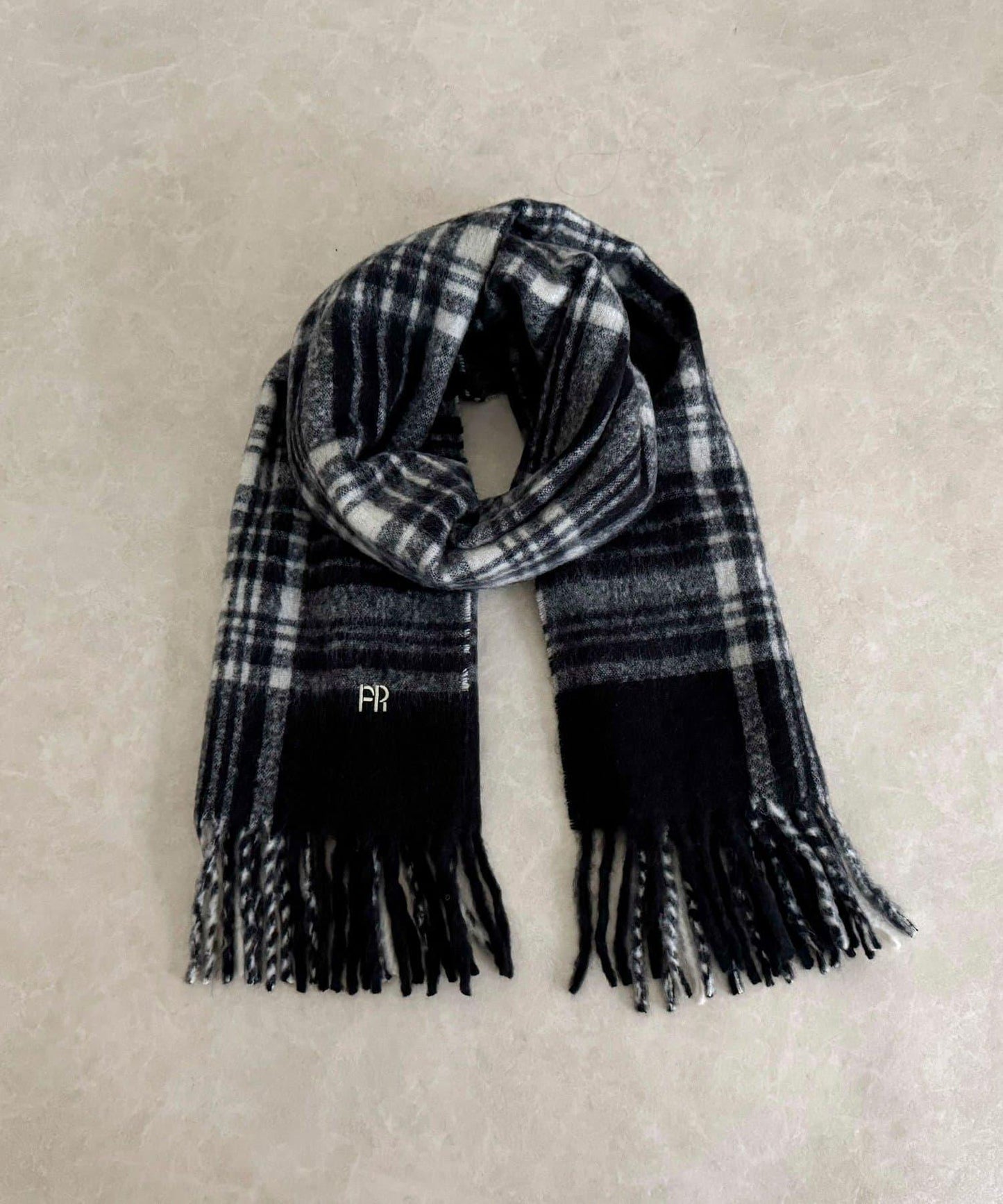 輕盈粗花呢格紋圍巾45