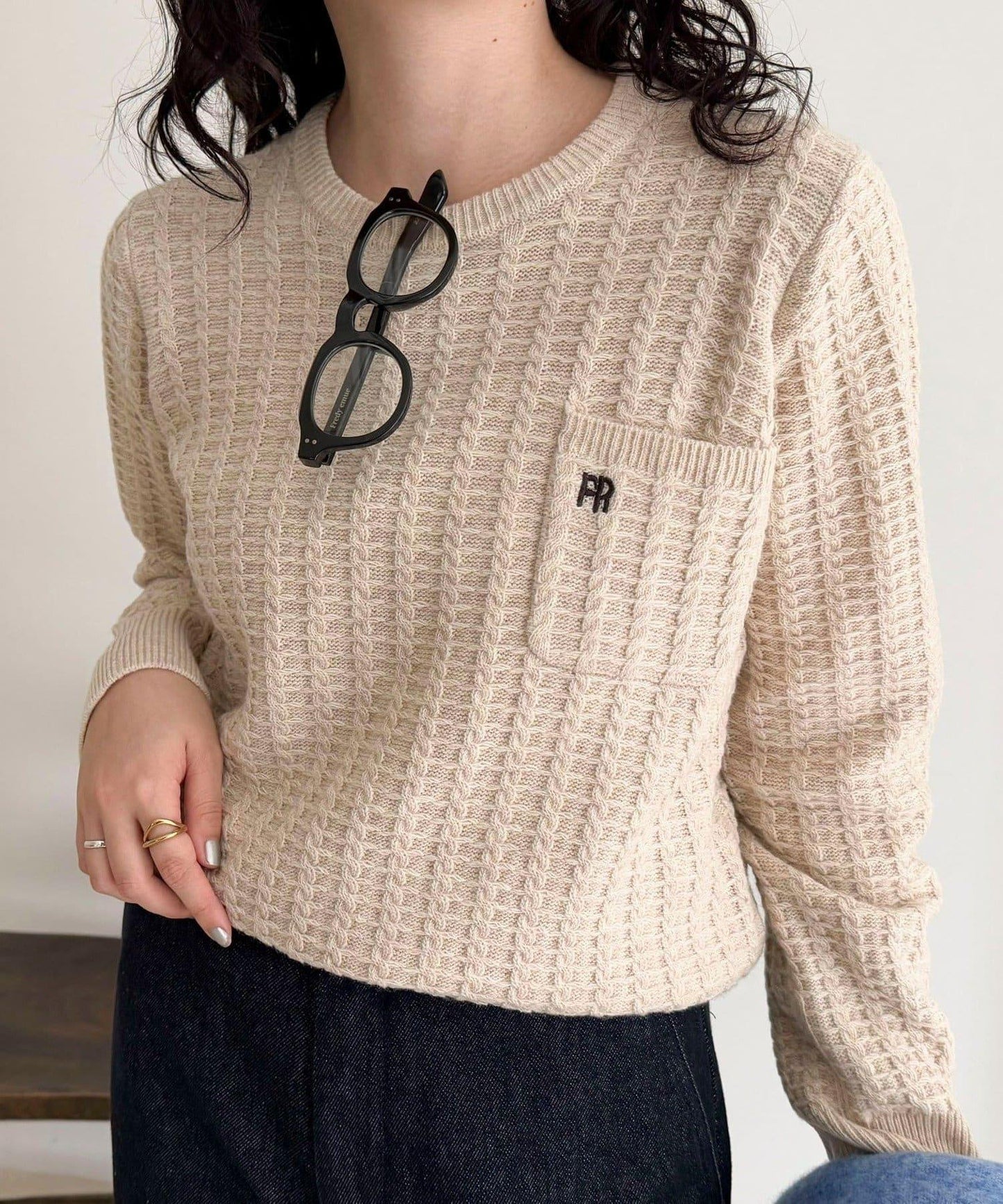 FR刺繡麻花紋小口袋針織套頭衫