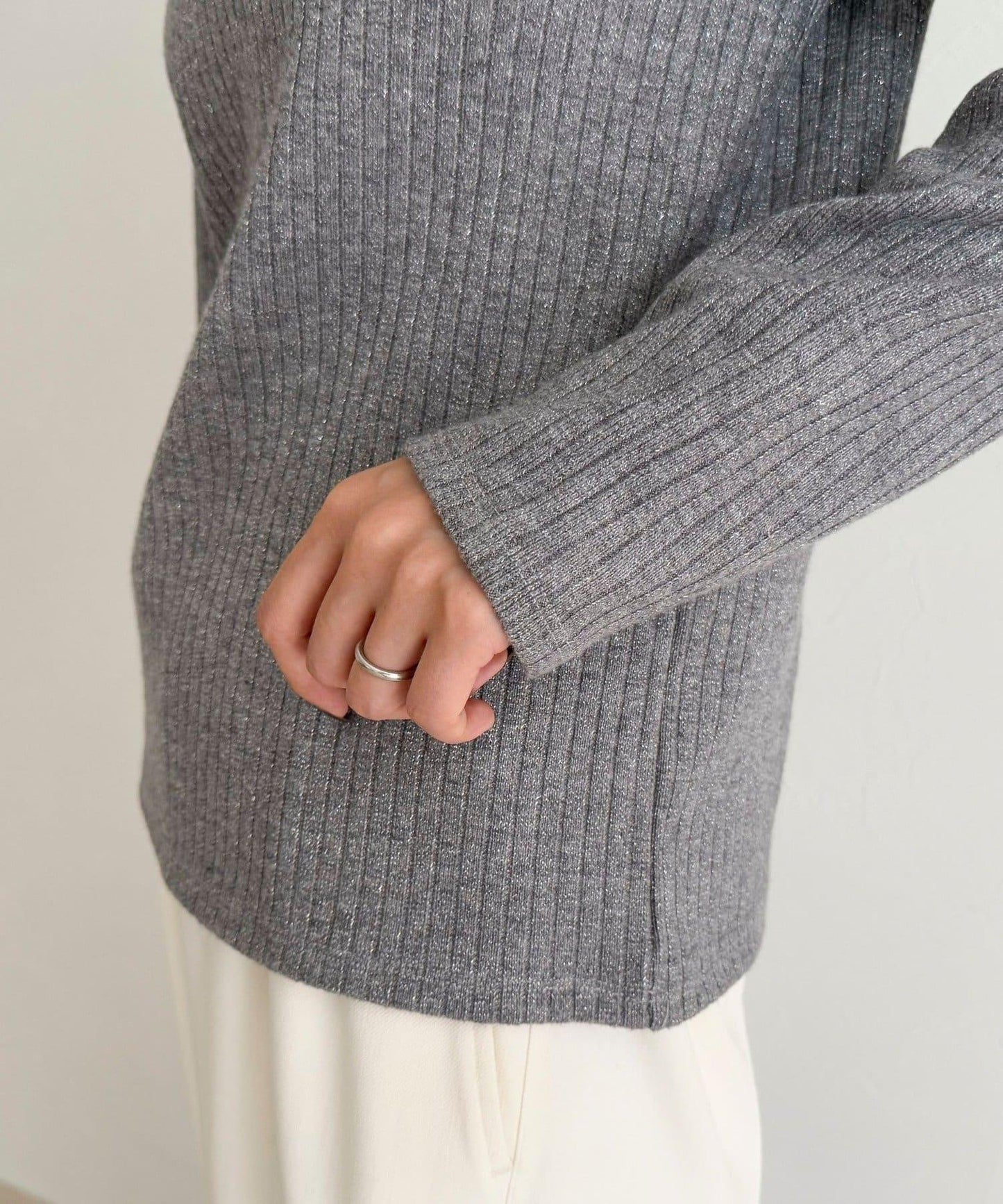 愛心刺繡亨利領羅紋套頭衫