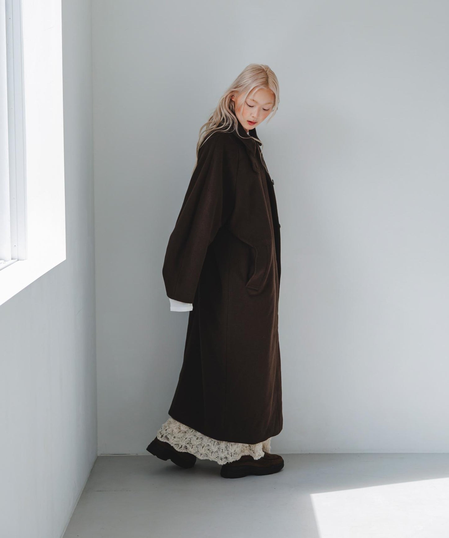 翻領繭型長款大衣