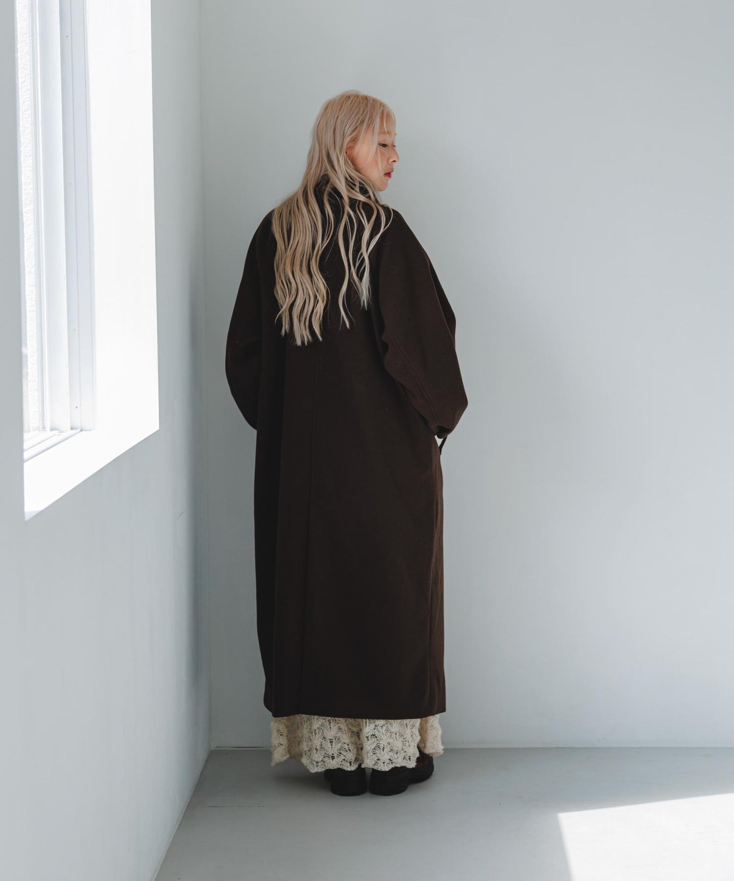 翻領繭型長款大衣