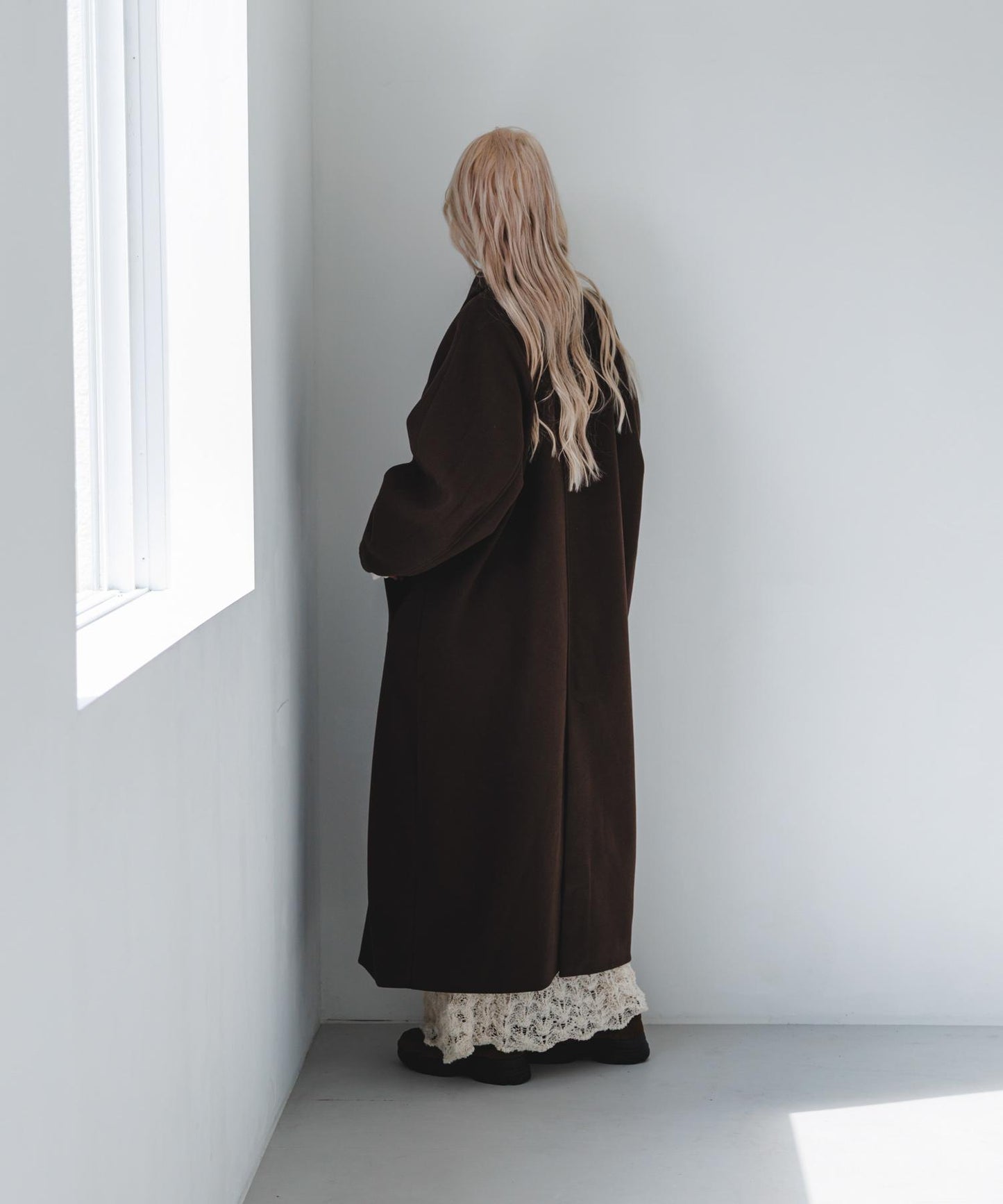 翻領繭型長款大衣