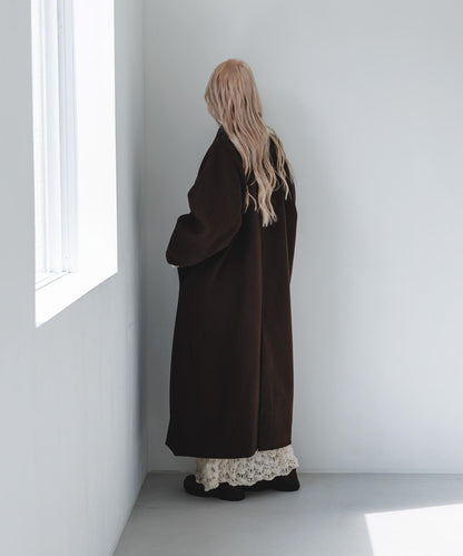 翻領繭型長款大衣