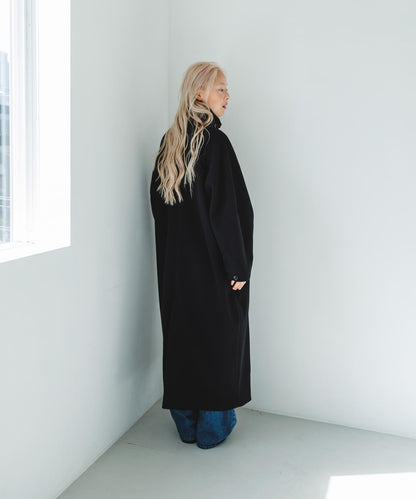 翻領繭型長款大衣