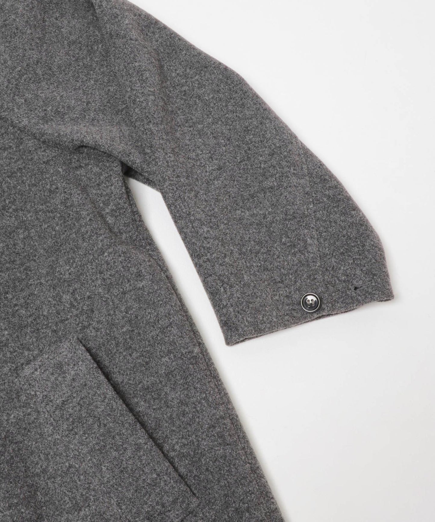 翻領繭型長款大衣