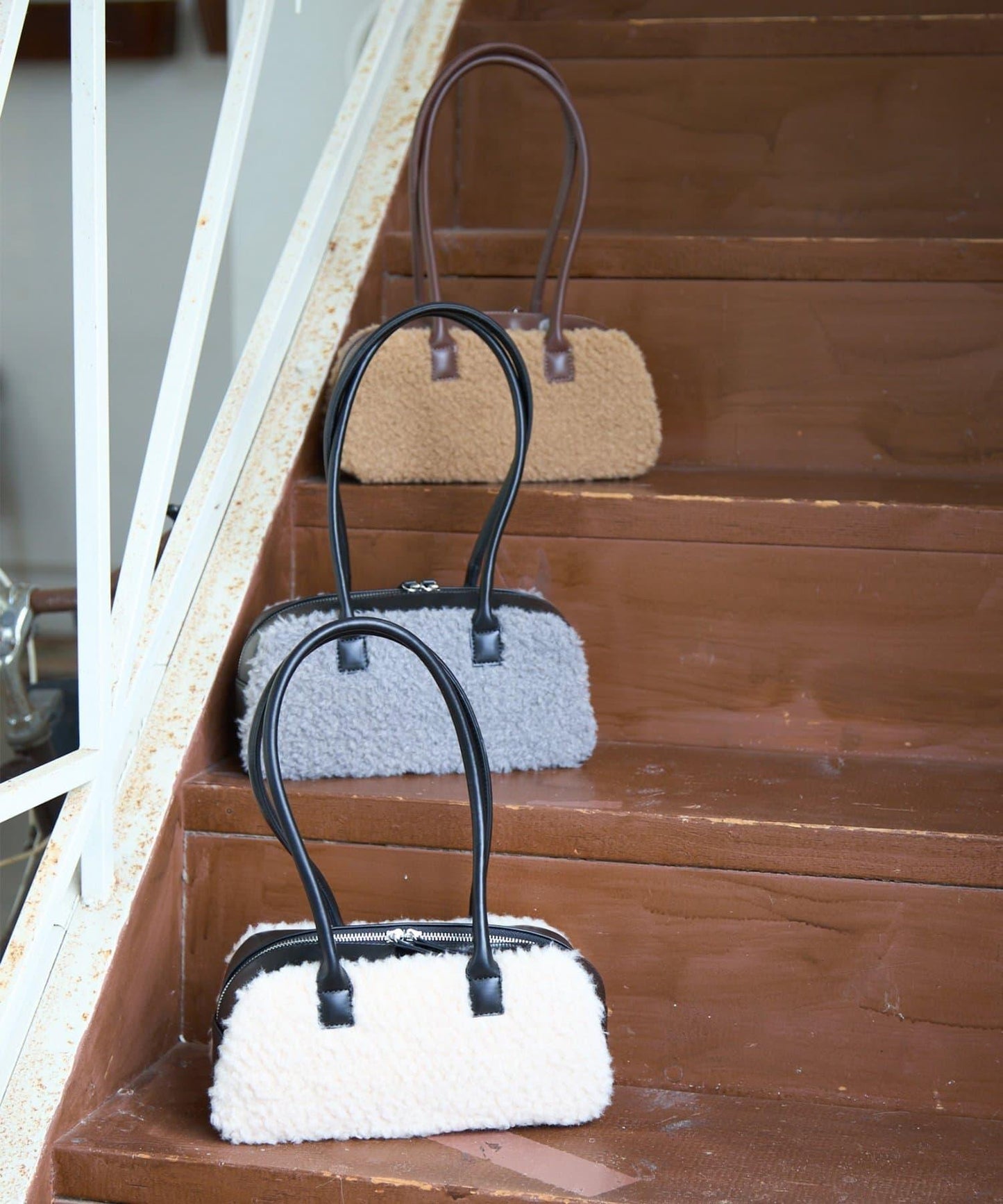 羊羔絨波士頓包