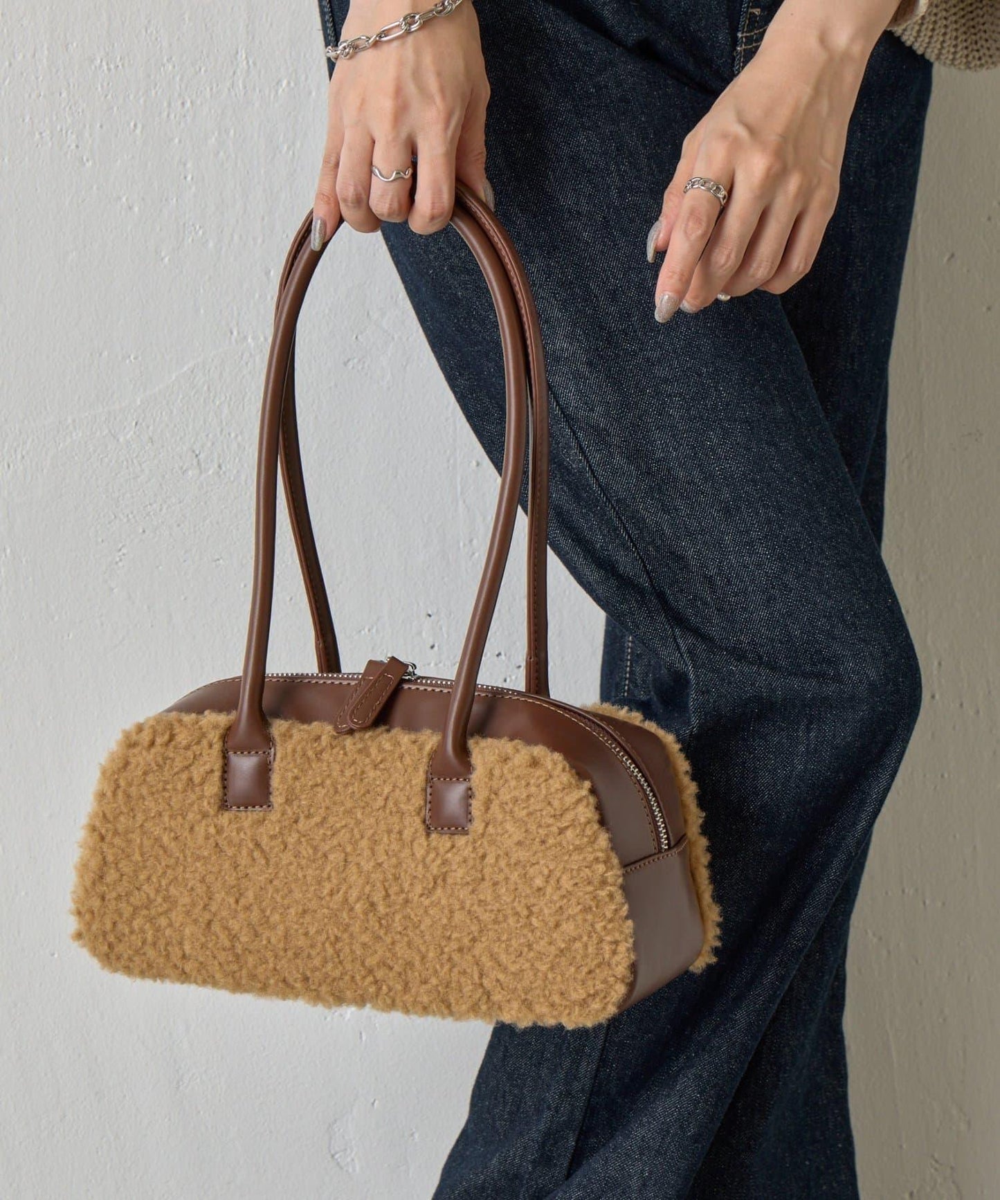 羊羔絨波士頓包