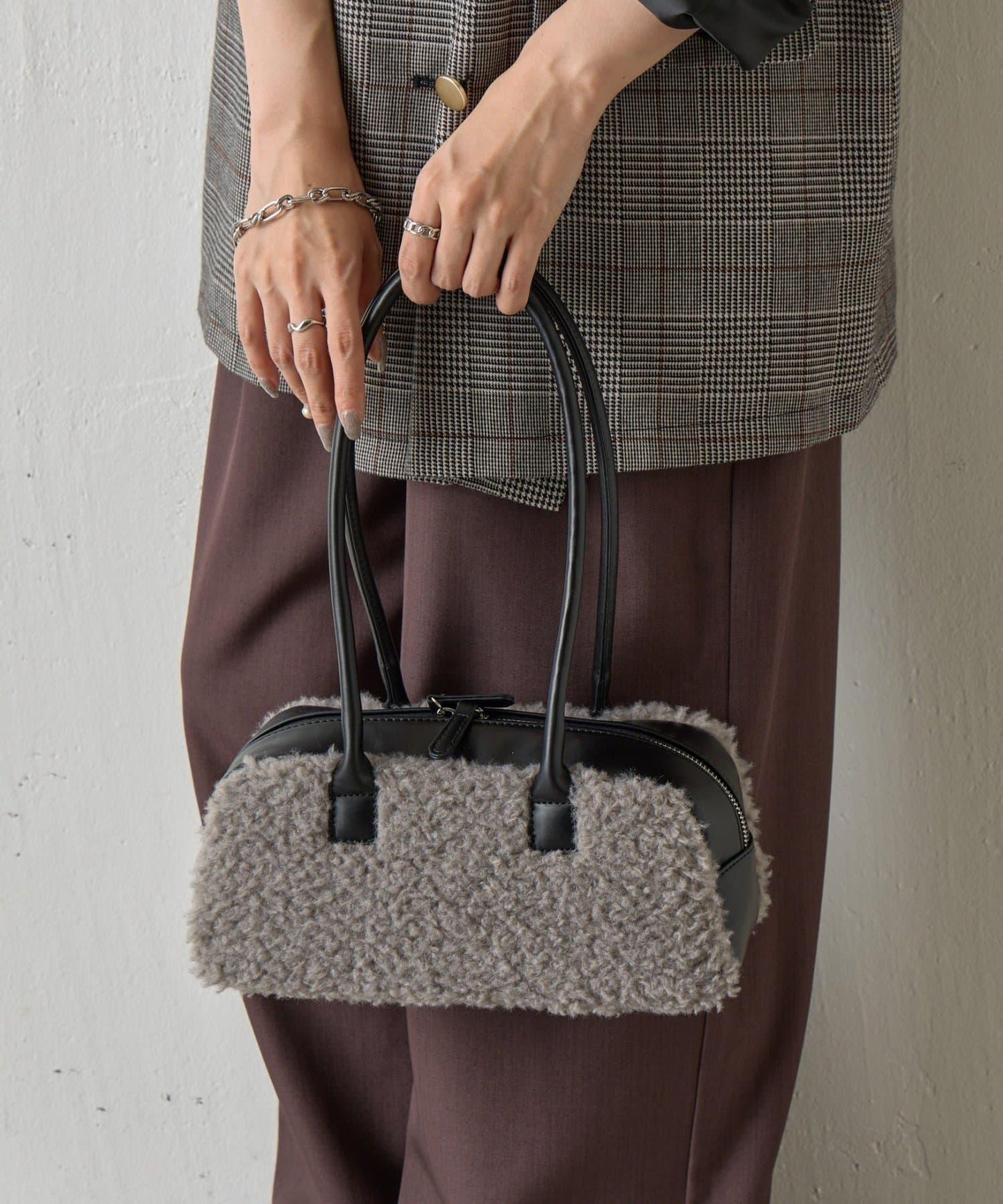 羊羔絨波士頓包