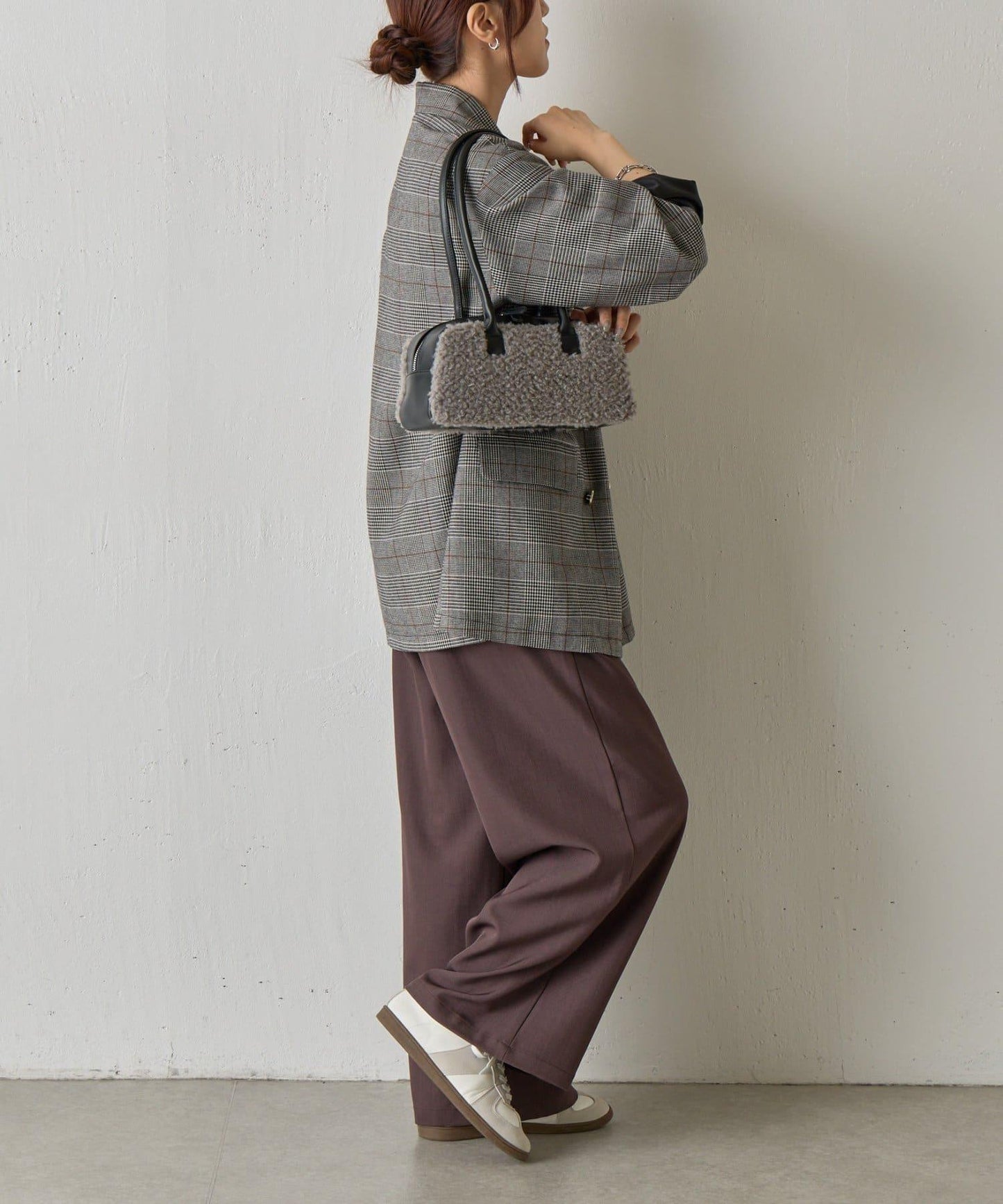 羊羔絨波士頓包