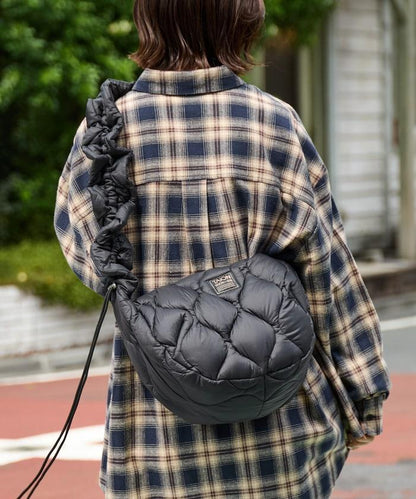 特別褶皺單肩包