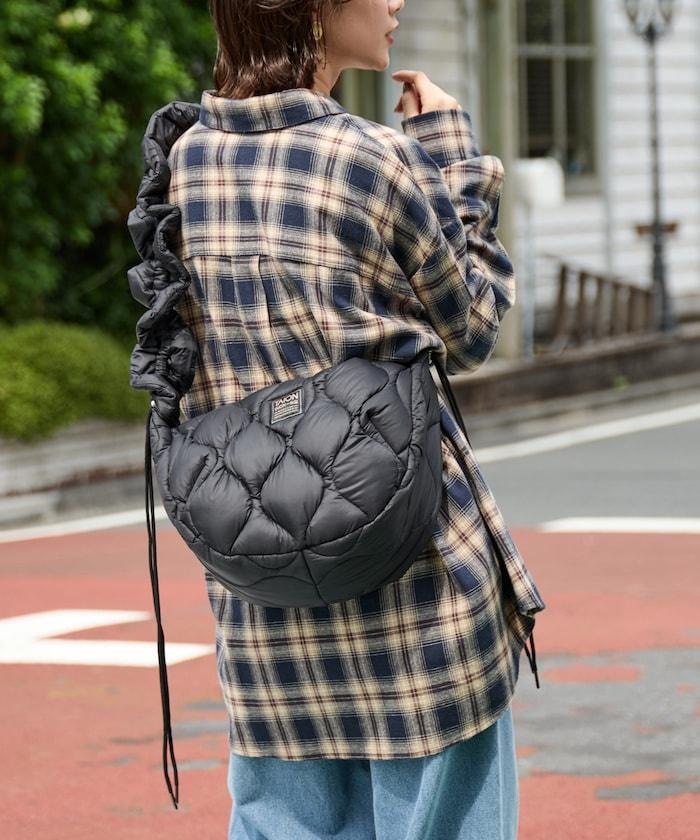 特別褶皺單肩包