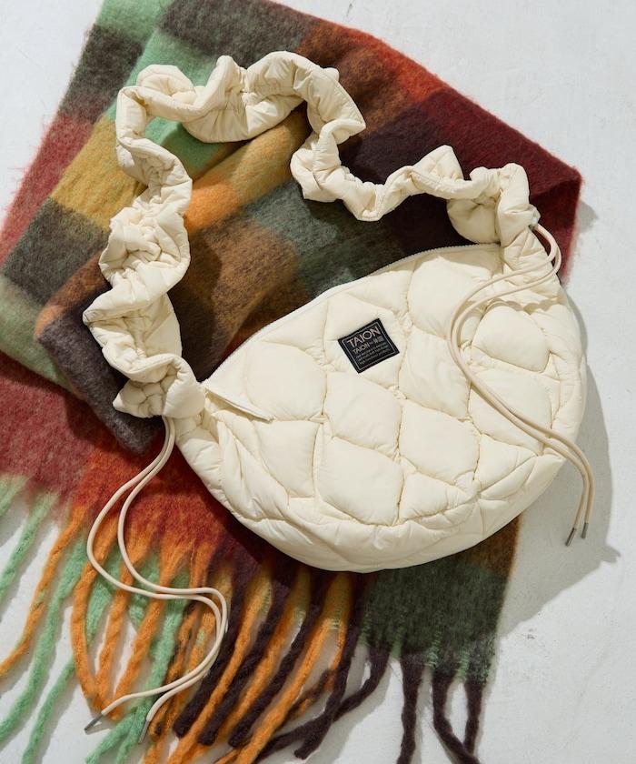 特別褶皺單肩包