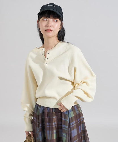 短款按扣亨利領針織衫